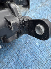 Laden Sie das Bild in den Galerie-Viewer, Frontscheinwerfer Fiat 500 51844937 Xenon Links Scheinwerfer Headlight SCH8871173678cc