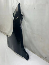 Laden Sie das Bild in den Galerie-Viewer, Kotflügel Mercedes-Benz W206 NKO3188 Vorne Links