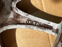 Laden Sie das Bild in den Galerie-Viewer, 1x Alufelge 16 Zoll 6.5" 5x112 49ET A2464011302 Mercedes-Benz W246 Rim Wheel FEL4732958962jp