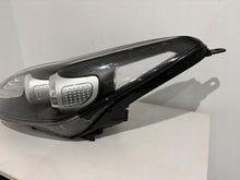 Laden Sie das Bild in den Galerie-Viewer, Frontscheinwerfer Kia Sportage IV Ein Stück (Rechts oder Links) Headlight SCH8784122466pp