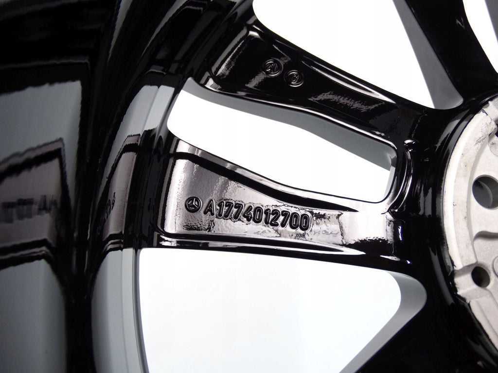 4x Alufelge 18 Zoll 7.5" 5x112 49ET Glanz Schwarz A1774012700 Mercedes-Benz W177