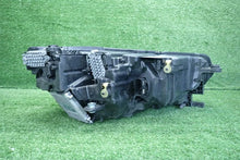 Laden Sie das Bild in den Galerie-Viewer, Frontscheinwerfer Skoda Octavia IV 5E4941035 Links Scheinwerfer Headlight SCH2993543872xt