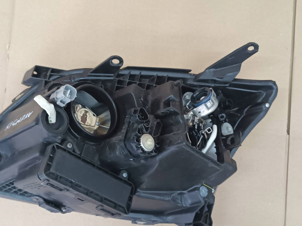 Frontscheinwerfer Toyota Avensis Rechts Scheinwerfer Headlight SCH7117469105ap