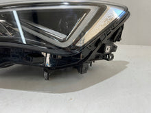 Laden Sie das Bild in den Galerie-Viewer, Frontscheinwerfer Seat Leon 5FB941007 Full LED Links Scheinwerfer Headlight