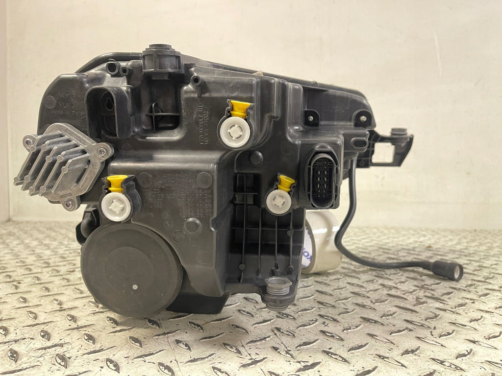 Frontscheinwerfer Skoda Karoq 57B941009 Links Scheinwerfer Headlight SCH8213219303gf