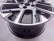 Laden Sie das Bild in den Galerie-Viewer, 1x Alufelge 17 Zoll 7.0" 4x108 32ET 672044871 Opel Corsa F Rim Wheel FEL2530919839zu