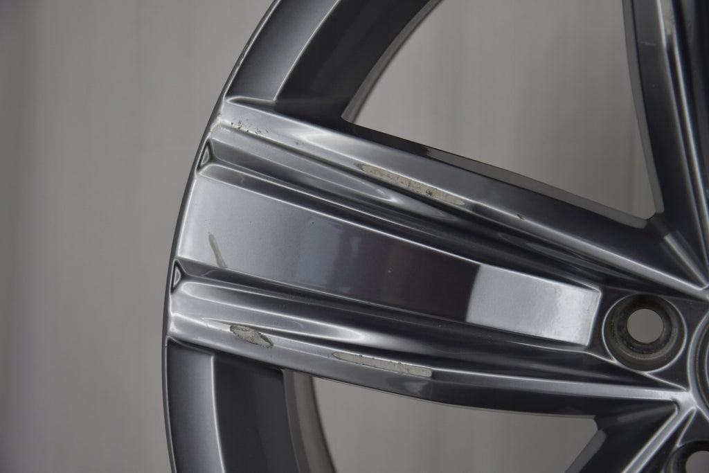 1x Alufelge 19 Zoll 7.0" 5x112 43ET Glanz Grau 5NN601025C VW Tiguan Rim Wheel FEL8127765901ww