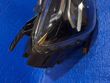 Load image into Gallery viewer, Frontscheinwerfer Dacia Duster 260101613R Rechts Scheinwerfer Headlight SCH2912146503ox