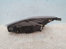Laden Sie das Bild in den Galerie-Viewer, Frontscheinwerfer Ford Focus NX7B-13E014-CD Rechts Scheinwerfer Headlight SCH5608082786ee