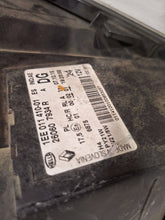 Laden Sie das Bild in den Galerie-Viewer, Frontscheinwerfer Opel Vivaro B 260607934R Links Scheinwerfer Headlight