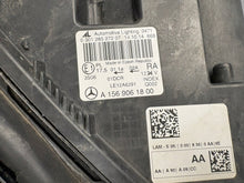 Laden Sie das Bild in den Galerie-Viewer, Frontscheinwerfer Mercedes-Benz Gla A1569061800 Bi-Xenon Rechts Headlight SCH3442527350pn
