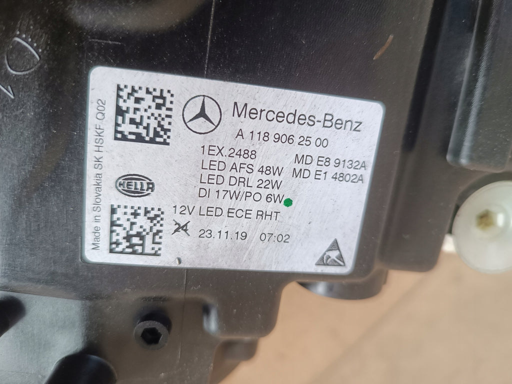 Frontscheinwerfer Mercedes-Benz Cla A1189062500 Full LED Links Headlight