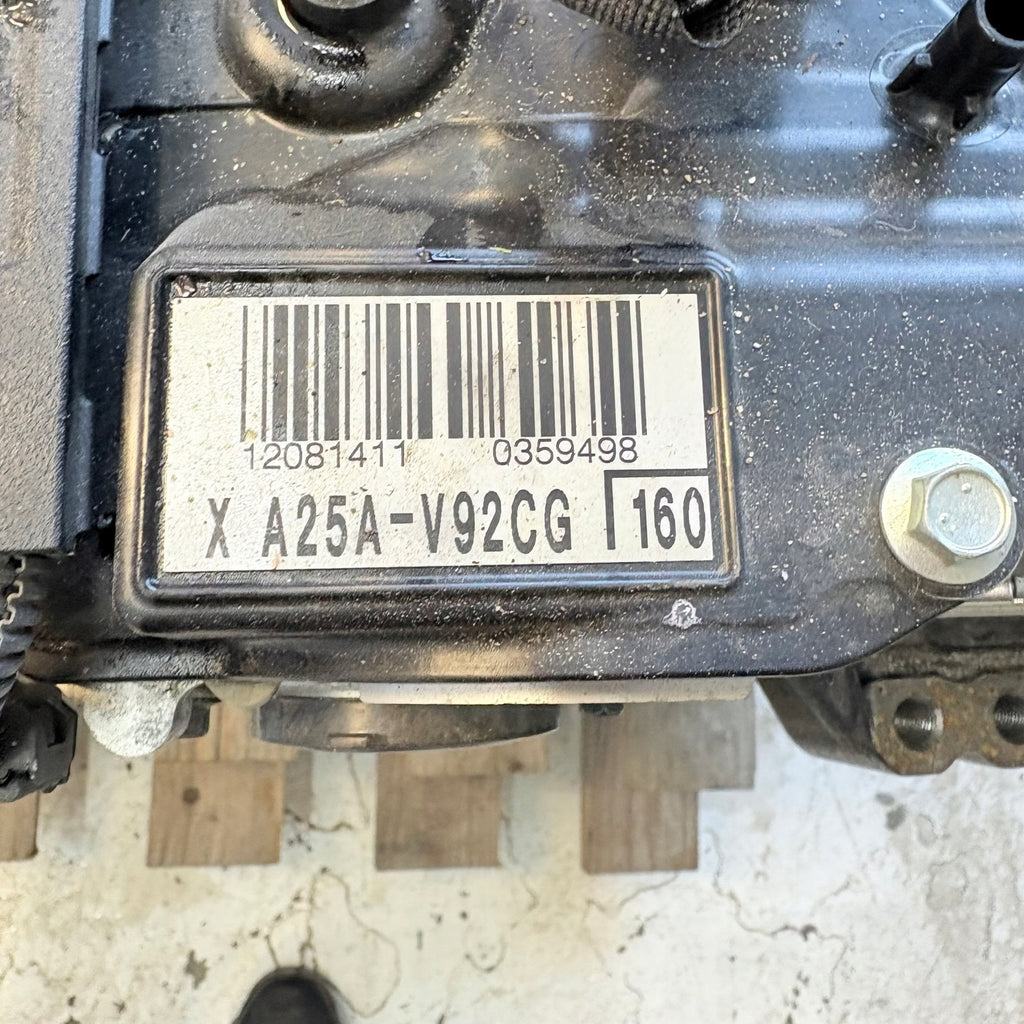 Motor Toyota I XA25A-V92CG 2.5 15TKm 2024 Hybrid Engine Komplett