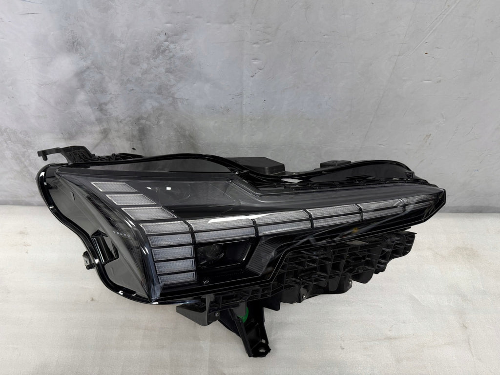 Frontscheinwerfer Volvo 80000628 20240709 Rechts Scheinwerfer Headlight SCH6048626524ab