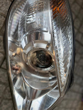 Laden Sie das Bild in den Galerie-Viewer, Frontscheinwerfer Skoda Fabia II Rechts Scheinwerfer Headlight