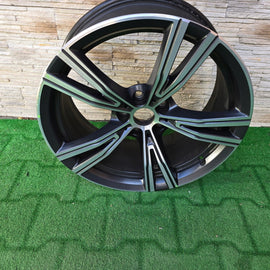 1x Alufelge 19 Zoll 8.0