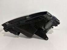 Laden Sie das Bild in den Galerie-Viewer, Frontscheinwerfer Skoda Superb III 3V1941015C LED Links Scheinwerfer Headlight SCH7055545249lj
