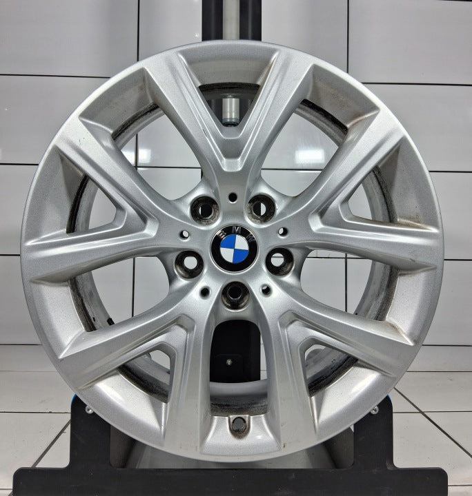 1x Alufelge 17 Zoll 6.5" 5x112 39ET Glanz Silber 6856076 BMW F48 Rim Wheel FEL8583772404lo
