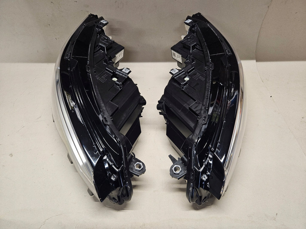 Frontscheinwerfer VW Golf VIII 5H1941005A 5H1941006A LED Rechts oder Links SCH8053659015gt