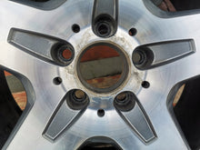 Load image into Gallery viewer, 1x Alufelge 18 Zoll 7.0&quot; 5x112 46ET A1564010500 Mercedes-Benz Gla Rim Wheel