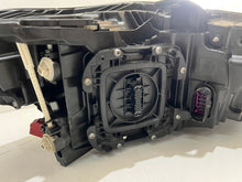 Laden Sie das Bild in den Galerie-Viewer, Frontscheinwerfer Audi A6 C7 4G0941033H Full LED Ein Stück (Rechts oder Links)