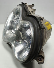 Laden Sie das Bild in den Galerie-Viewer, Frontscheinwerfer Mercedes-Benz W203 A2038203659 Rechts Scheinwerfer Headlight SCH7053594507xc