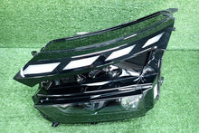 Laden Sie das Bild in den Galerie-Viewer, Frontscheinwerfer Skoda Enyaq 5LB941035 Links Scheinwerfer Headlight SCH5545392097ff