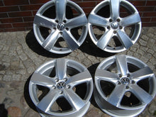 Load image into Gallery viewer, 4x Alufelge 17 Zoll 7.0" 5x112 43ET 5N0601025C VW Scirocco Passat Tiguan Sharan FEL4830825602mm