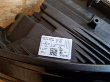 Laden Sie das Bild in den Galerie-Viewer, Frontscheinwerfer Skoda Enyaq 5LB941016G LED Rechts Scheinwerfer Headlight