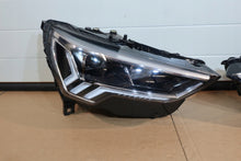 Laden Sie das Bild in den Galerie-Viewer, Frontscheinwerfer Audi Q3 83A941034 LED Rechts Scheinwerfer Headlight