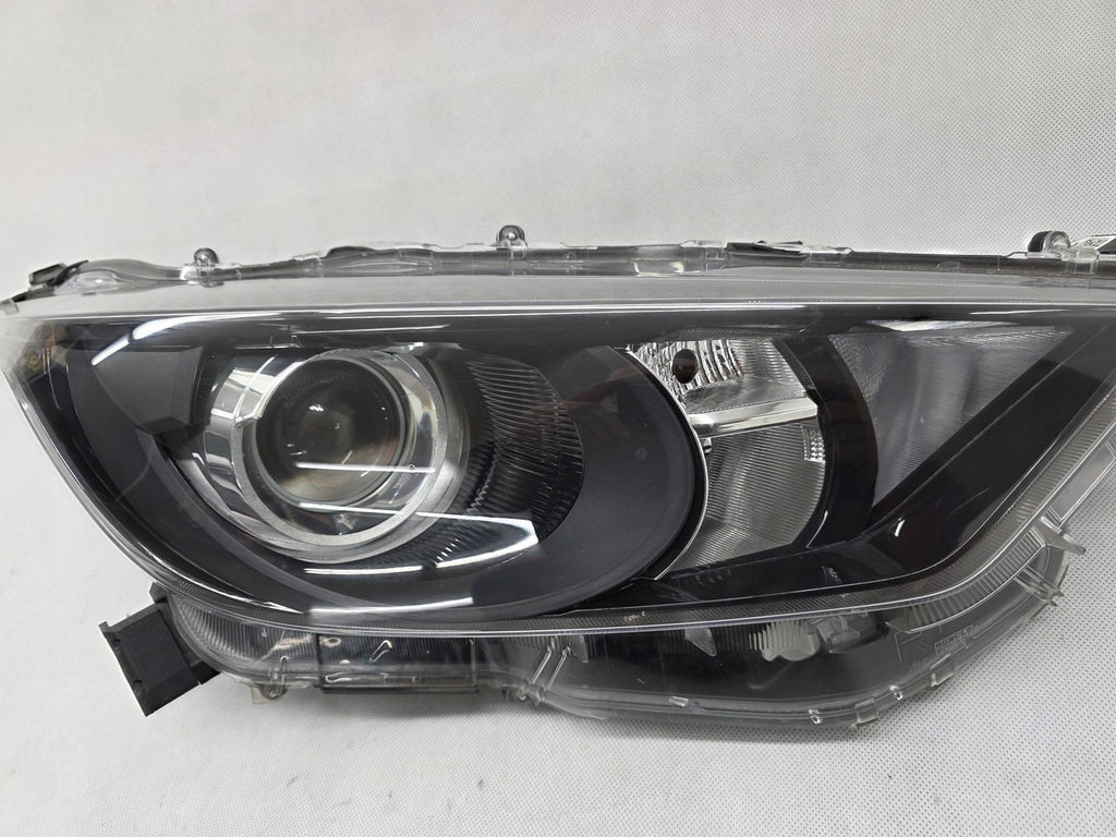 Frontscheinwerfer Toyota 4 Yaris SPP15162 Rechts Scheinwerfer Headlight SCH2347147146qc