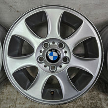 Laden Sie das Bild in den Galerie-Viewer, 4x Alufelge 16 Zoll 7.0" 5x120 44ET 6769402 BMW E46 F22 F21 E81 F23 F30 F31 E82 FEL6791880556jw