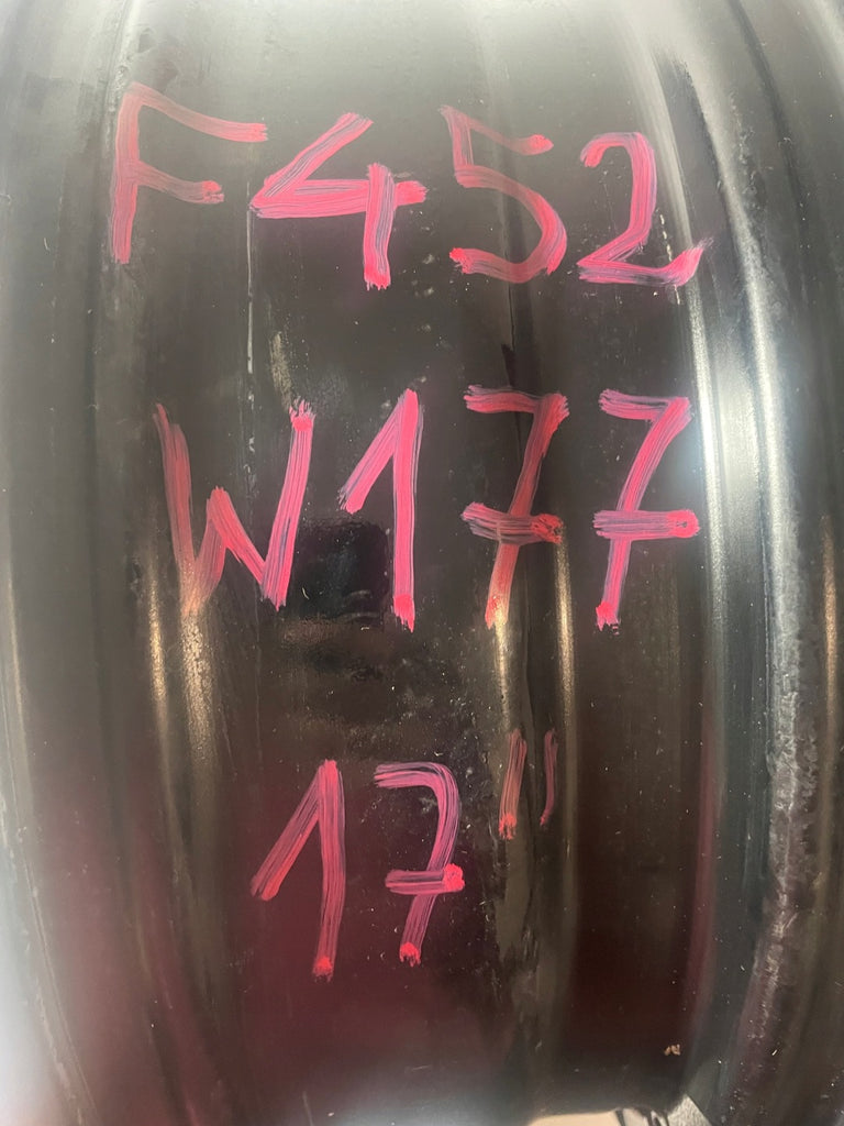 1x Alufelge 17 Zoll 6.5" 5x112 44ET Glanz Schwarz A1774010200 Mercedes-Benz W177 FEL5162464570cx
