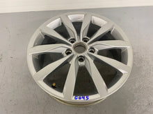 Load image into Gallery viewer, 1x Alufelge 17 Zoll 6.0" 5x112 48ET Glanz Silber 5G0601025K VW Golf Vii FEL1924467283ff