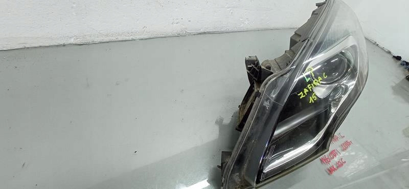 Frontscheinwerfer Opel Zafira C 13399859LH 030126320100 Links Headlight