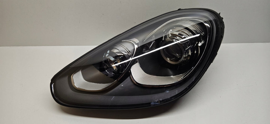 Frontscheinwerfer Porsche Cayenne 7P5941751H Xenon Links Scheinwerfer Headlight SCH8690479137ws