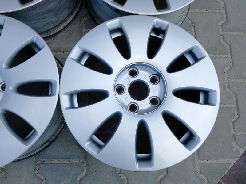 1x Alufelge 16 Zoll 7.0" 5x112 42ET Glanz Silber 8E0601025AE Audi A4 A3