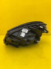 Laden Sie das Bild in den Galerie-Viewer, Frontscheinwerfer Mercedes-Benz Gla A1569067000 Rechts Scheinwerfer Headlight SCH7672860660nw