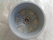 Laden Sie das Bild in den Galerie-Viewer, 4x Alufelge 17 Zoll 8.0" 5x112 26ET Glanz Silber 8T0601025D Audi A5 Rim Wheel FEL2153857205kc