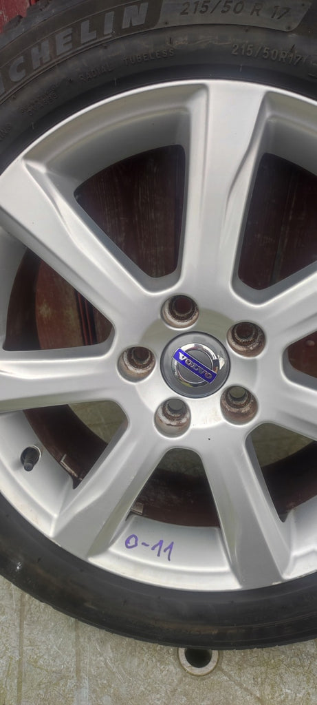 1x Alufelge 17 Zoll 7.0" 5x108 50ET Silber 31400029 Volvo V70 V60 S80 S60 FEL6286169571ul