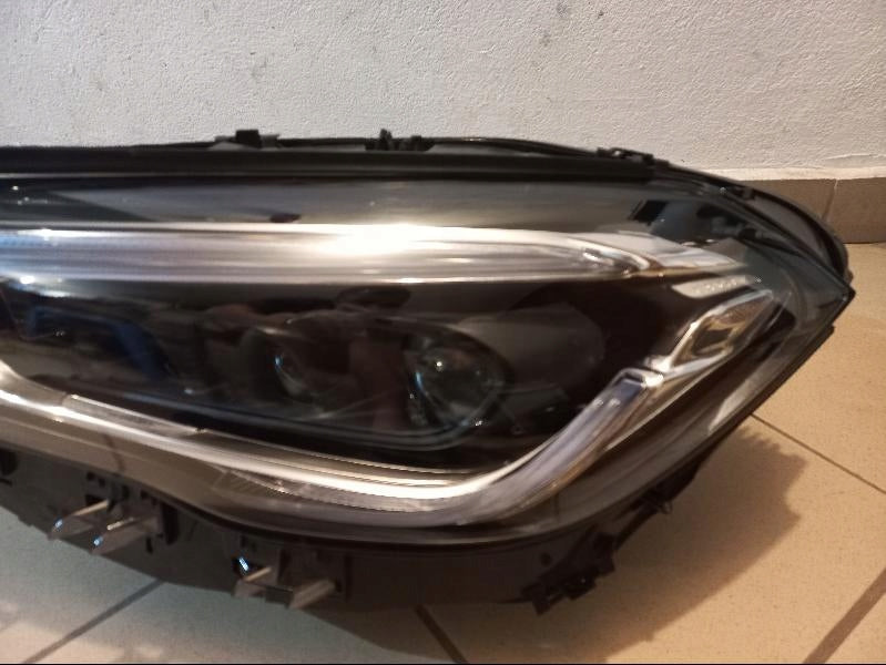 Frontscheinwerfer Mercedes-Benz W247 A2479064105 Links Scheinwerfer Headlight