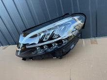 Laden Sie das Bild in den Galerie-Viewer, Frontscheinwerfer Mercedes-Benz W205 A2059063106 LED Links Headlight SCH3287778877zu