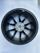 Load image into Gallery viewer, 1x Alufelge 18 Zoll 8.5" 5x114.3 1044221-00-C Tesla Model 3 Rim Wheel FEL3624587682iw