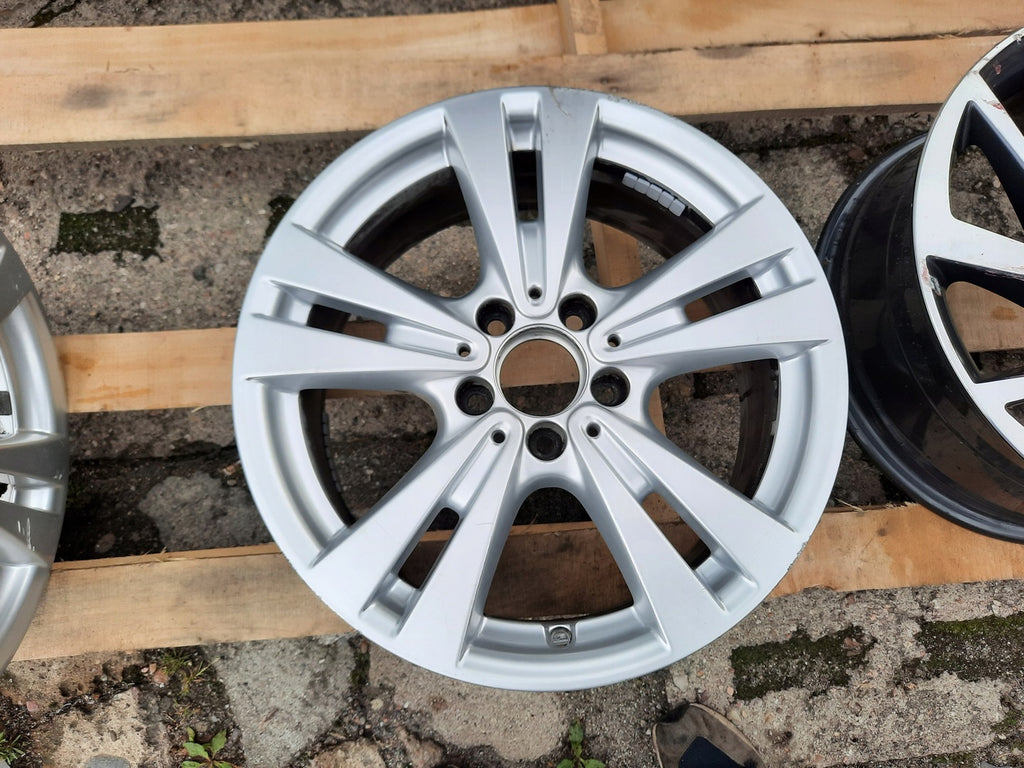 1x Alufelge 17 Zoll 7.5" 5x112 A2464011400 Mercedes-Benz Cla Rim Wheel