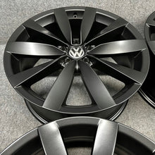 Load image into Gallery viewer, 4x Alufelge 19 Zoll 8.0" 5x112 41ET Glanz Silber 1K8601025C VW Scirocco Passat FEL5277274442tt