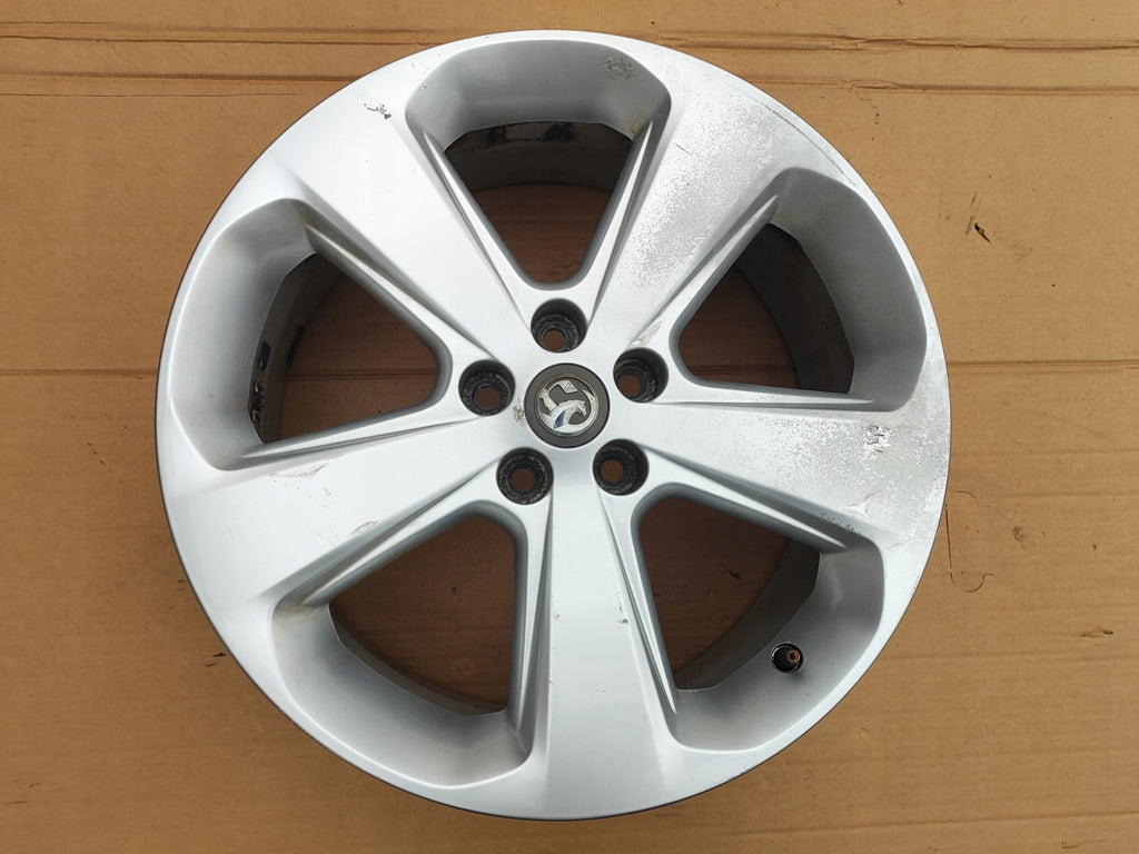 1x Alufelge 18 Zoll 7.0" 5x105 38ET Glanz Silber 95181597 Opel Mokka Rim Wheel FEL3274218081hj