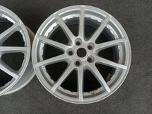 Load image into Gallery viewer, 1x Alufelge 17 Zoll 7.0" 5x108 45ET BJ32-10007-AE Land Rover Rim Wheel FEL2341759038js