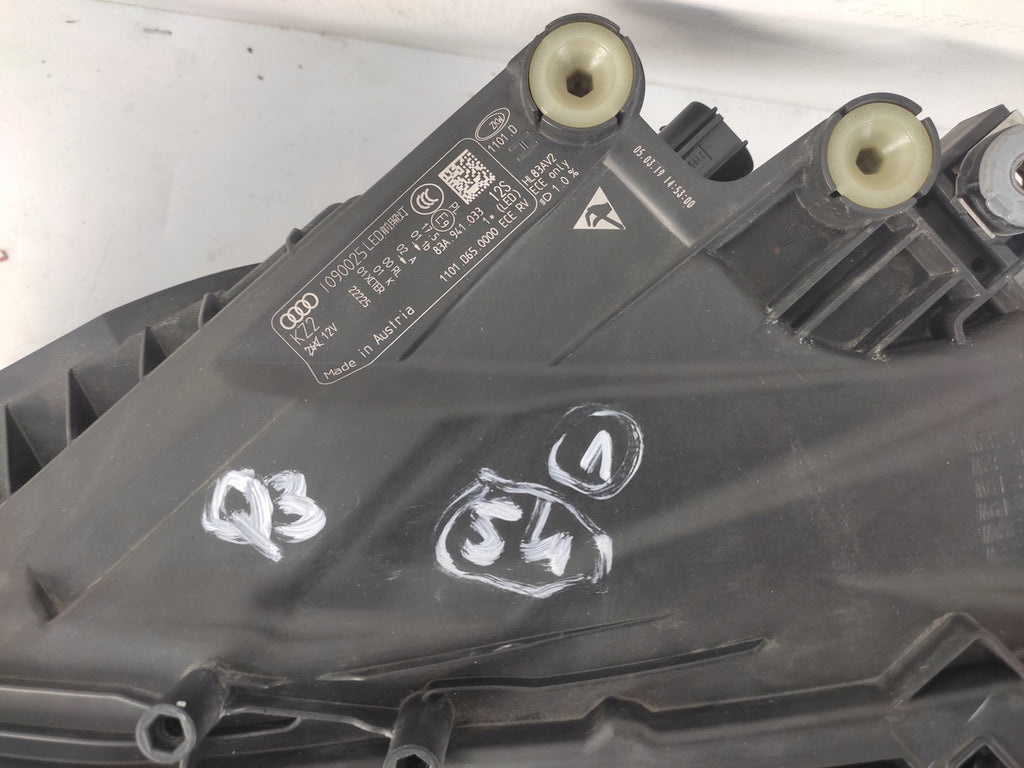 Frontscheinwerfer Audi Q3 Links Scheinwerfer Headlight SCH1331562518hv