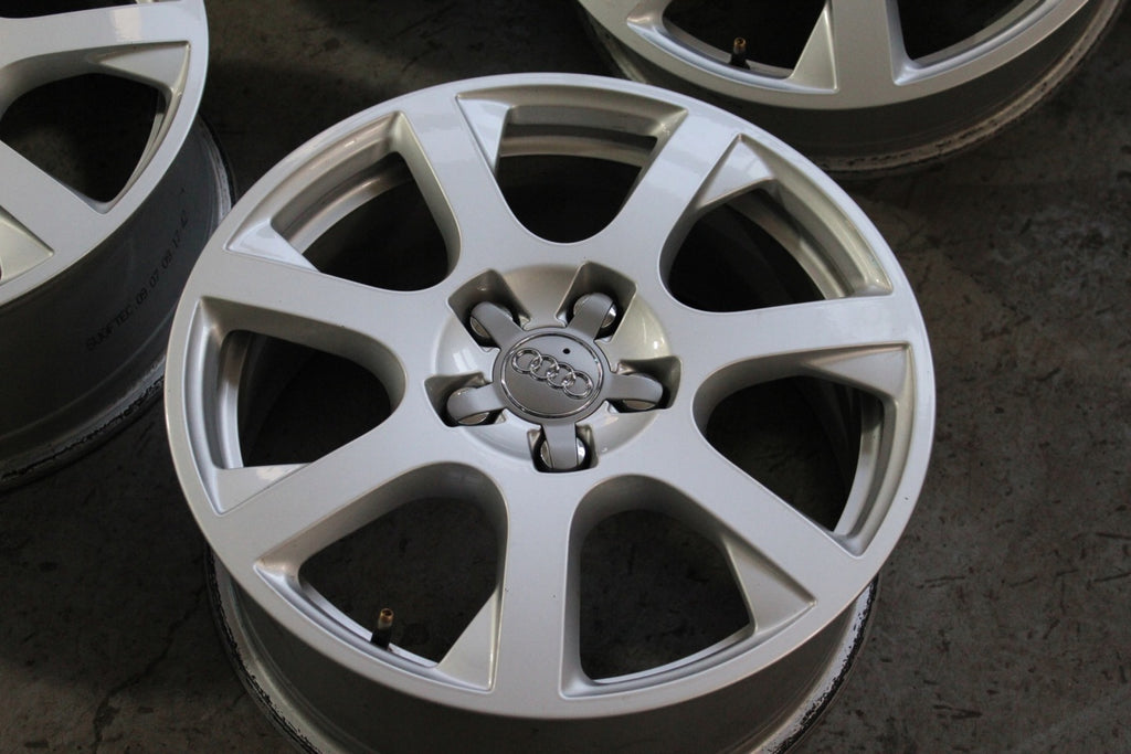 4x Alufelge 17 Zoll 7.0" 5x112 37ET Glanz Silber 8R0601025E Audi Q5 Rim Wheel FEL6180892232ec
