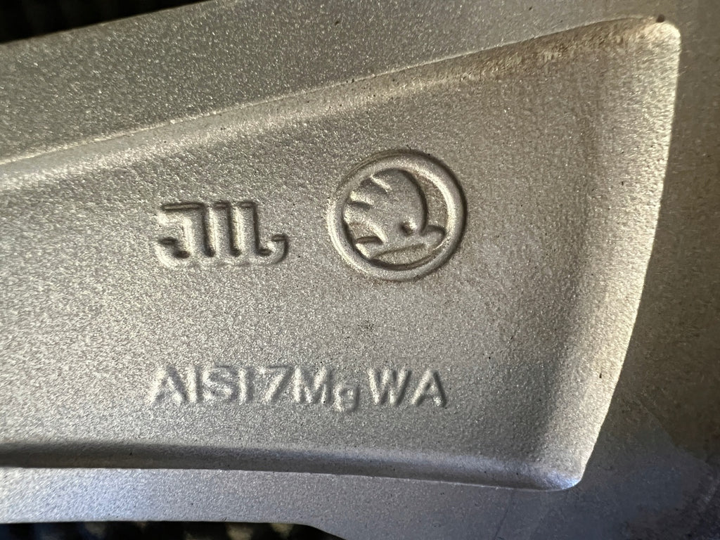 1x Alufelge 19 Zoll 8.0" 5x112 45ET 5LA601025B Skoda Enyaq Rim Wheel